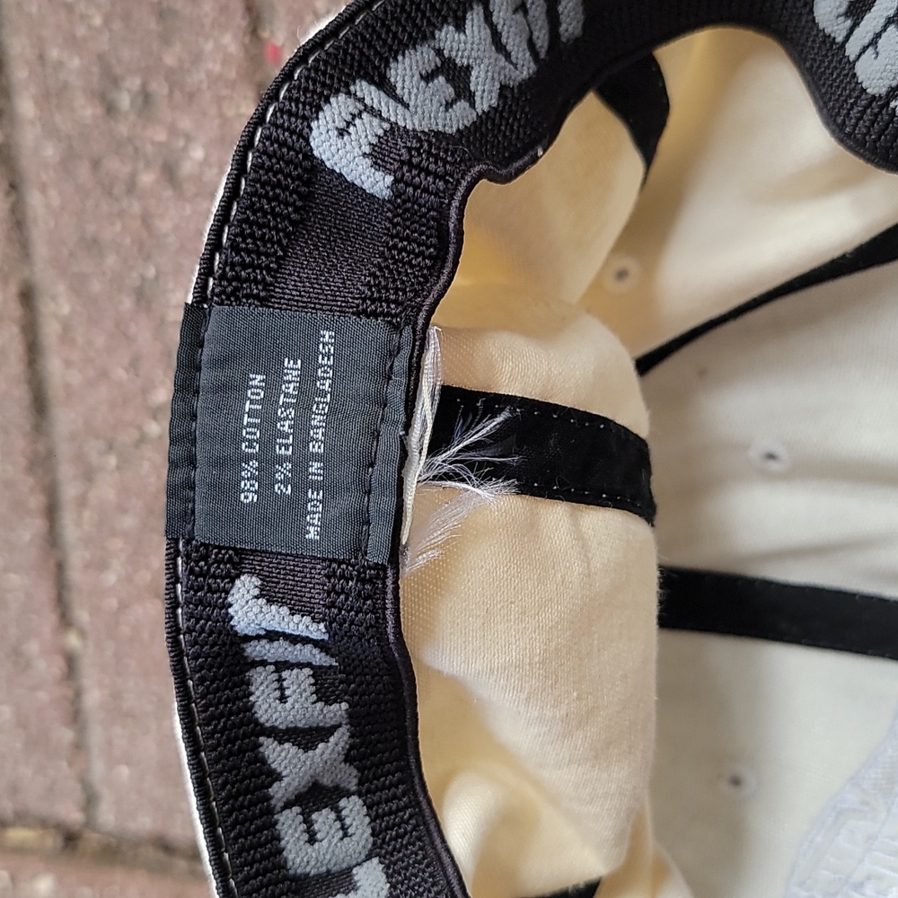 Vans hat bundle - Picture 8 of 9